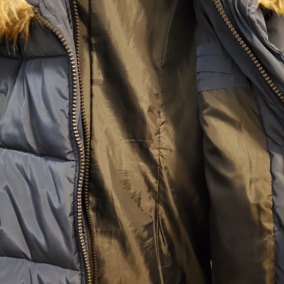 NOIZE Brand - Women's Winter Jacket - Picture 2 of 6